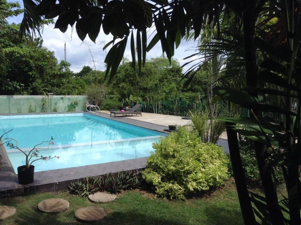 La Pernela Resort Biking ภายนอก รูปภาพ