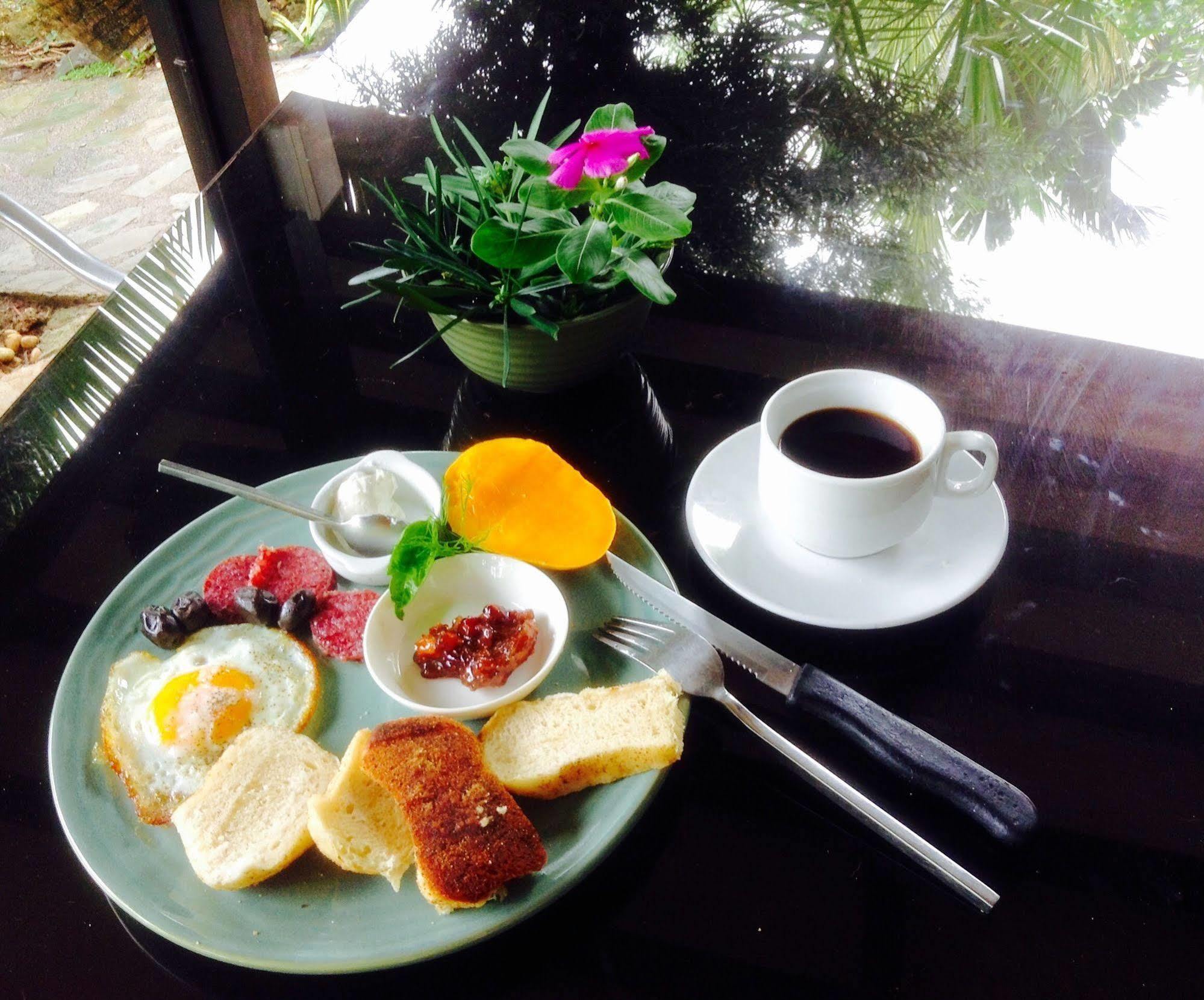 La Pernela Resort Biking ภายนอก รูปภาพ